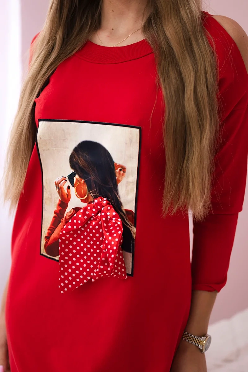 Suknelė su grafiniu ir 3D žirnių lanku raudona - Image 4