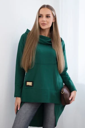 Megztinis su gobtuvu ir ilga nugara žalias