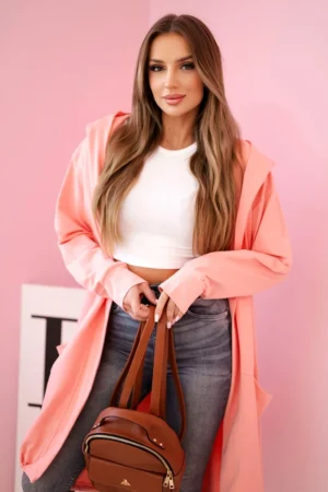 Didelio dydžio pilka striukė su gobtuvu