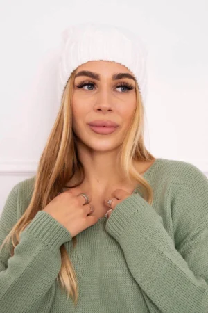 Vilnonė kepurė Iwona K221 white