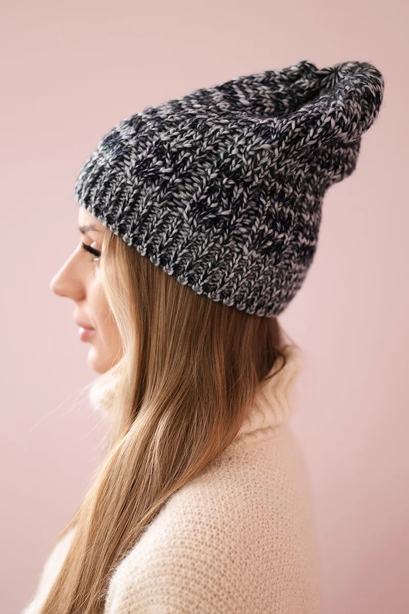 Melisa vilnonė kepurė K241 pilka+juoda - Image 2