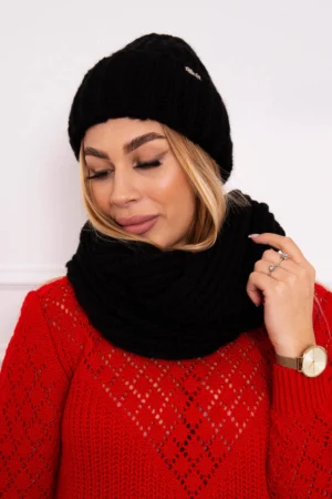 Moteriškas storas briaunuotas rinkinys P100 black