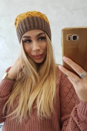 Bibiana vilnonė kepurė K264 mocca+mustard