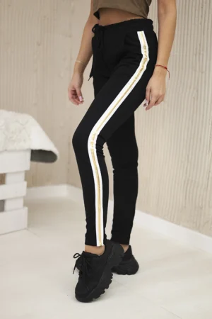 Medvilninės kelnės su auksine juostele juodas