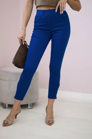 Spalvingos džinsinės kelnės su rugiagėlių lankeliu