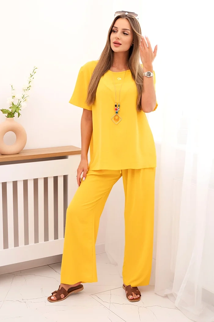 Moteriškas komplektas su laisva palaidine ir plačiomis kelnėmis geltonas - Image 2