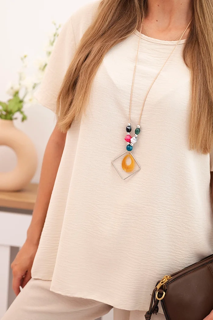 Moteriškas komplektas su laisva palaidine ir plačiomis kelnėmis smėlio spalva - Image 4