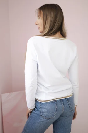 Moteriški marškiniai su blizgučių užrašu baltas