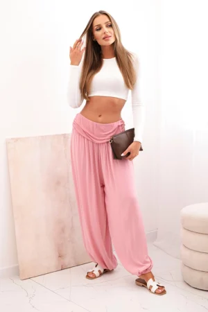 Moteriškos viskozės kelnės su plačiomis kojomis ir raukiniais tamsiai rožinė