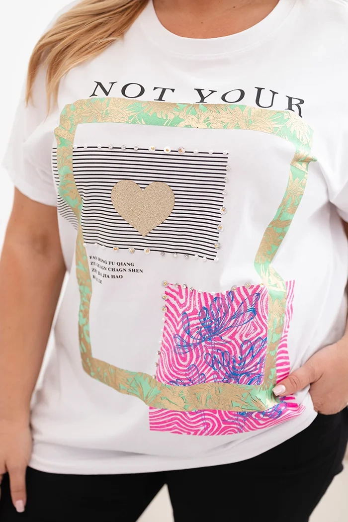 Moteriški medvilniniai Plus Size marškinėliai su auksiniu užrašu balta + žalia - Image 3