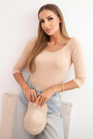 Marškiniai apvaliu iškirpimu cappuccino