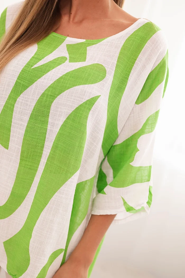 Moteriška medvilninė bluzonė abstrakčiu raštu žalia - Image 4