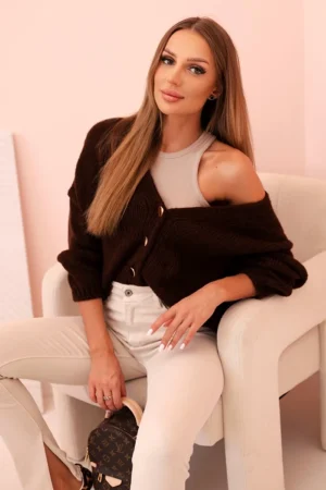 Moteriškas megztinis su V formos iškirpte ir mygtukais rudas