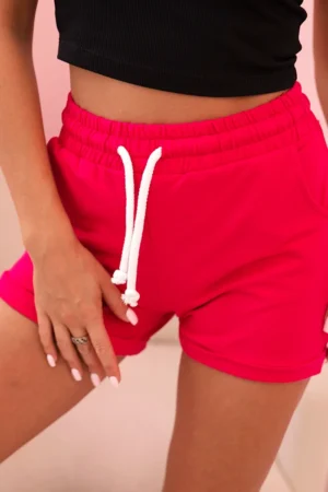 Moteriški medvilniniai šortai su gumy ir raišteliu juosmenyje fuksija