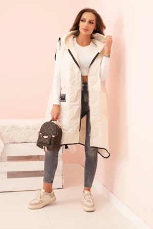 Moteriška pamušaluota liemenė Plus Size su gobtuvu, užsegama užtrauktuku šviesiai kreminė