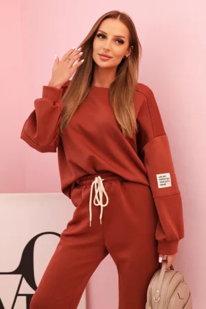 Komplektas džemperis + kelnės sviesto raudonas