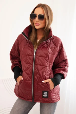 Moteriška trumpa pamušaluota striukė su stovu bordo