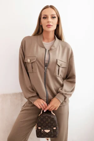 Moteriškas komplektas iš viskozės su atsegama palaidine ir fango kelnėmis