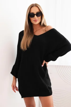 Moteriška suknelė Plus Size vilnonė su V formos iškirpte juoda