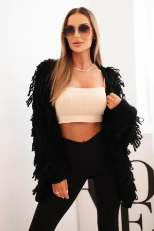 Moteriška kardigan su kutais ir laisvu siluetu juodas