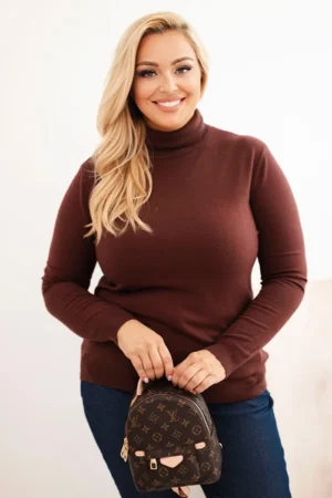 Moteriškas viskozinis džemperis Plus Size su klasikinio kirpimo golfo rudu