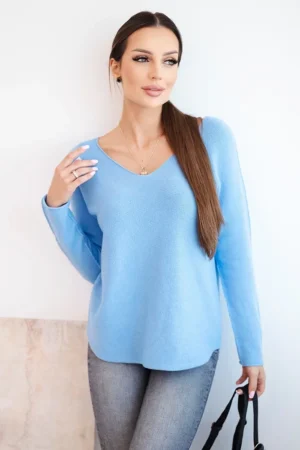 Moteriškas megztinis su viskoze ir V formos iškirpte mėlynas