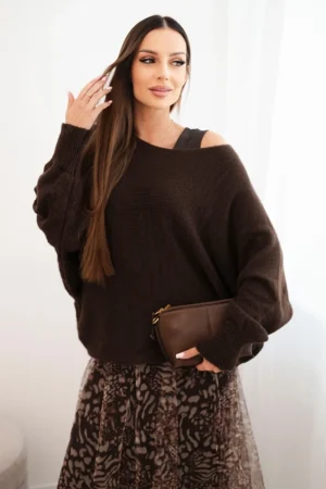 Moteriškas komplektas su vilnoniu megztiniu ir vizkozine suknele rudas